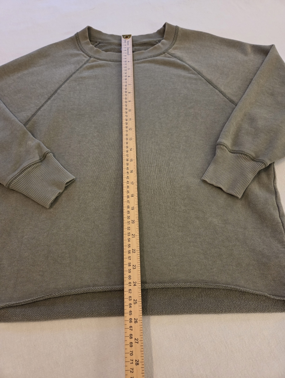 AERIE Olive Green Raw Cut City Oversized Crewneck Loungewear Sweatshirt Womens S - Picture 8 of 12